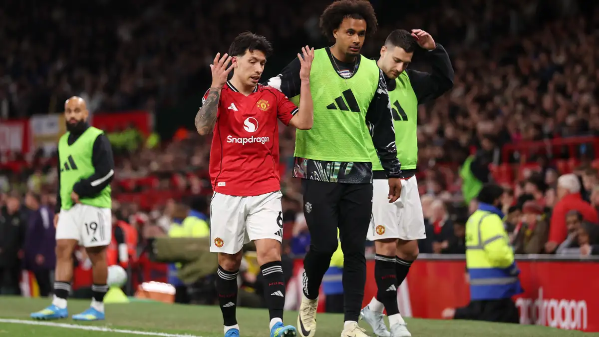 Roy Keane has accused Michael Carrick of using Lisandro Martinez’s red card as a "distraction" to mask a poor Manchester United performance against Leeds United. The former Red Devils captain believes the interim manager should have focused on his side's sluggish start to the match rather than officiating decisions following the 2-1 home loss.