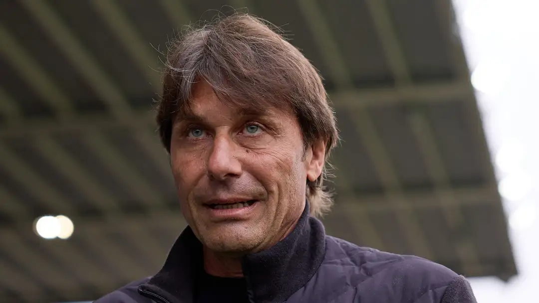 Napoli president Aurelio De Laurentiis has warned Antonio Conte that he would be "killing his baby"