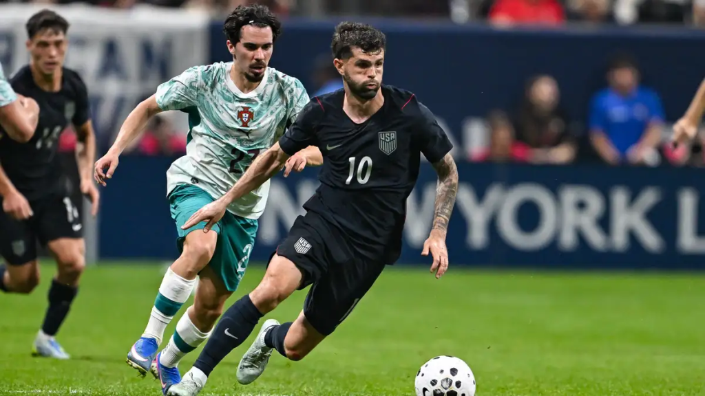 Are Christian Pulisic ‘alarm bells ringing really loud’? Taylor Twellman answers important USMNT question ahead of home World Cup for out-of-sorts AC Milan forward
