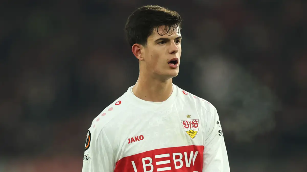 Stuttgart midfielder Chema Andres has opened the door to a sensational return to the Santiago Bernabeu, admitting he would be delighted to reunite with Real Madrid.